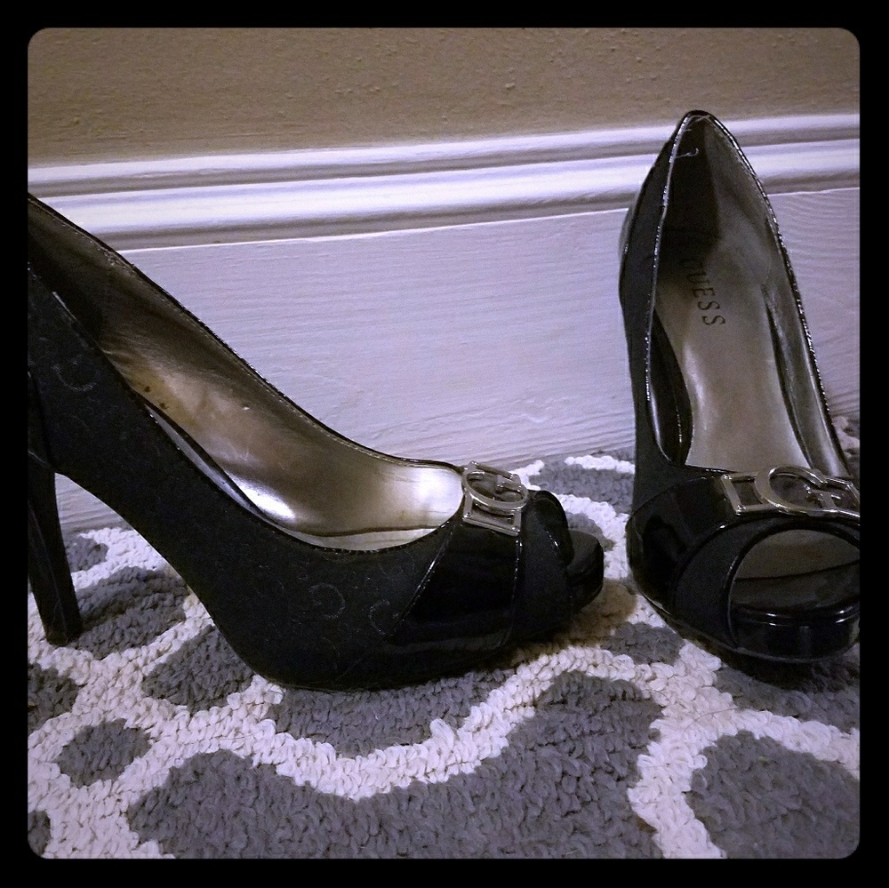 Guess 4.5 inch heels
